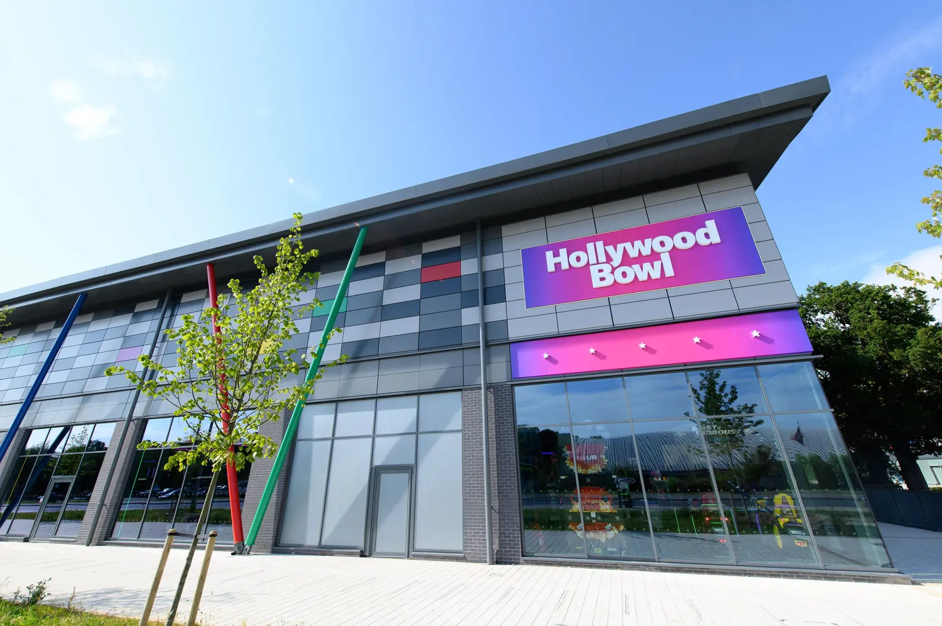 Hollywood Bowl Colchester Exterior