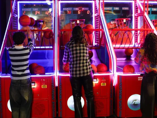Arcade at Splitsville Bowl Argentia