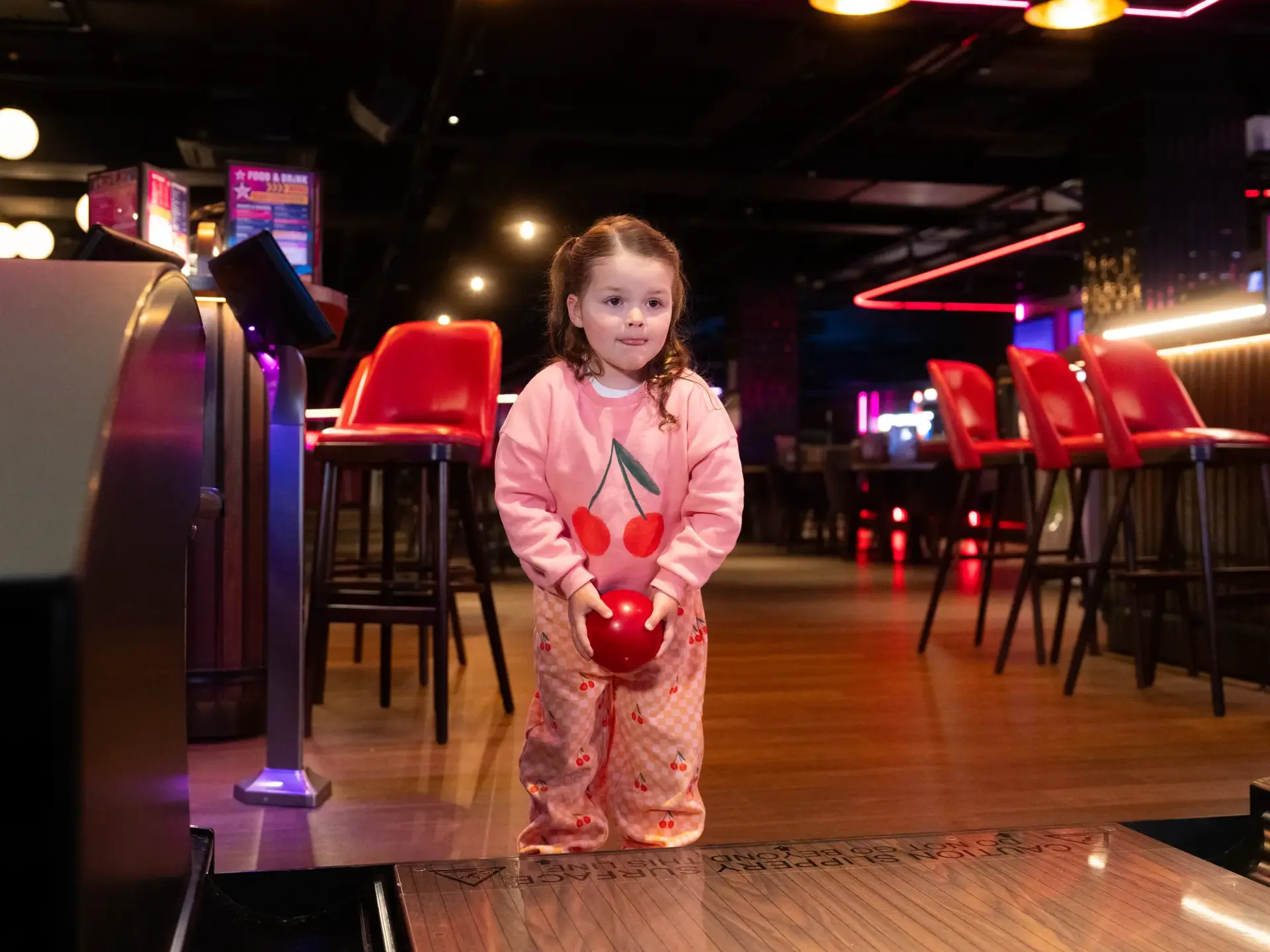 Duckpin bowling at Hollywood Bowl