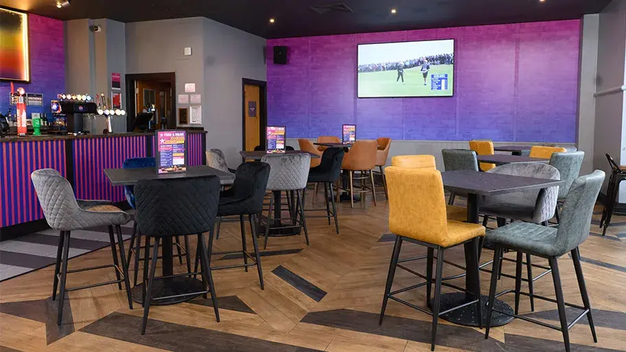 Watch live sports at Hollywood Bowl Norwich