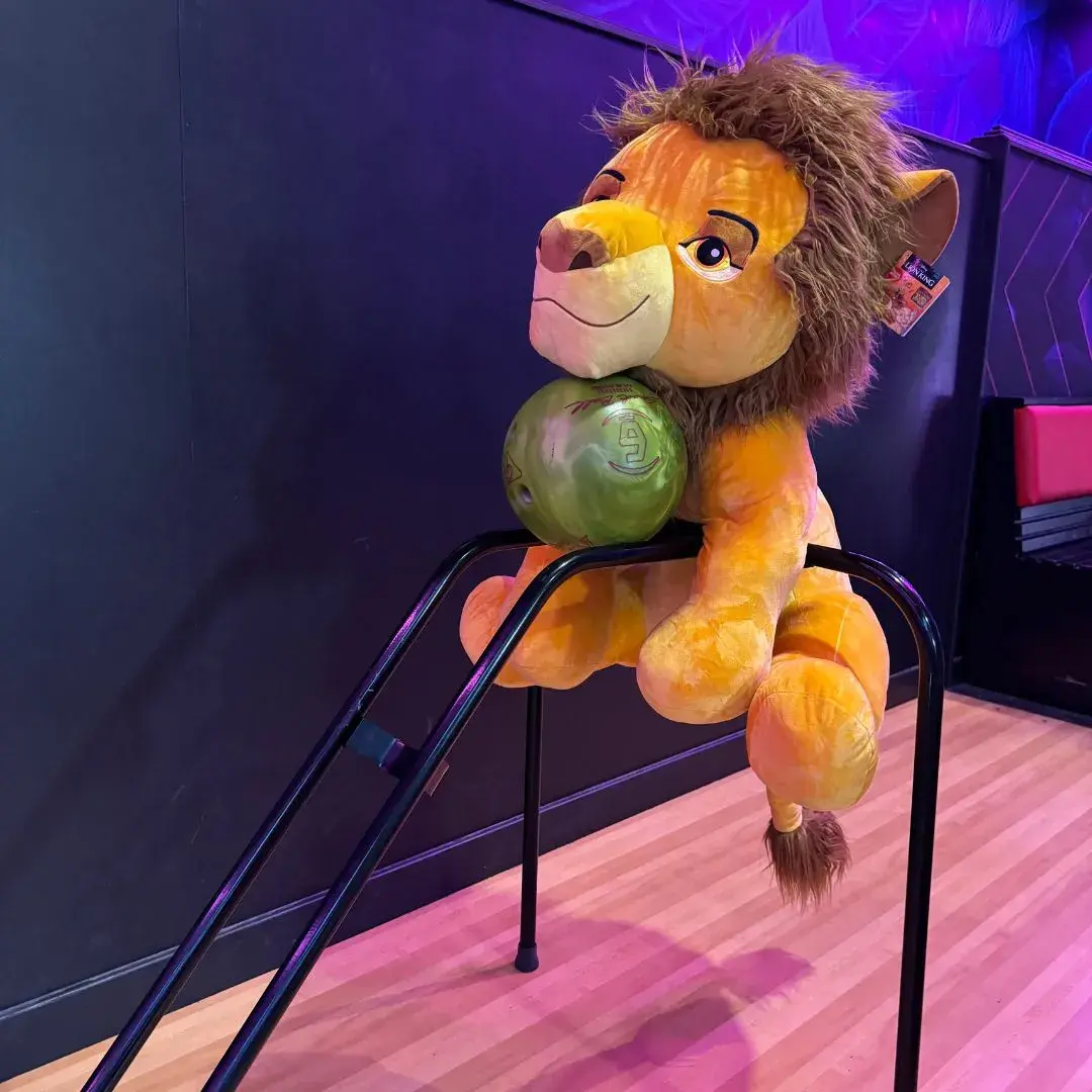 Lion Bowling