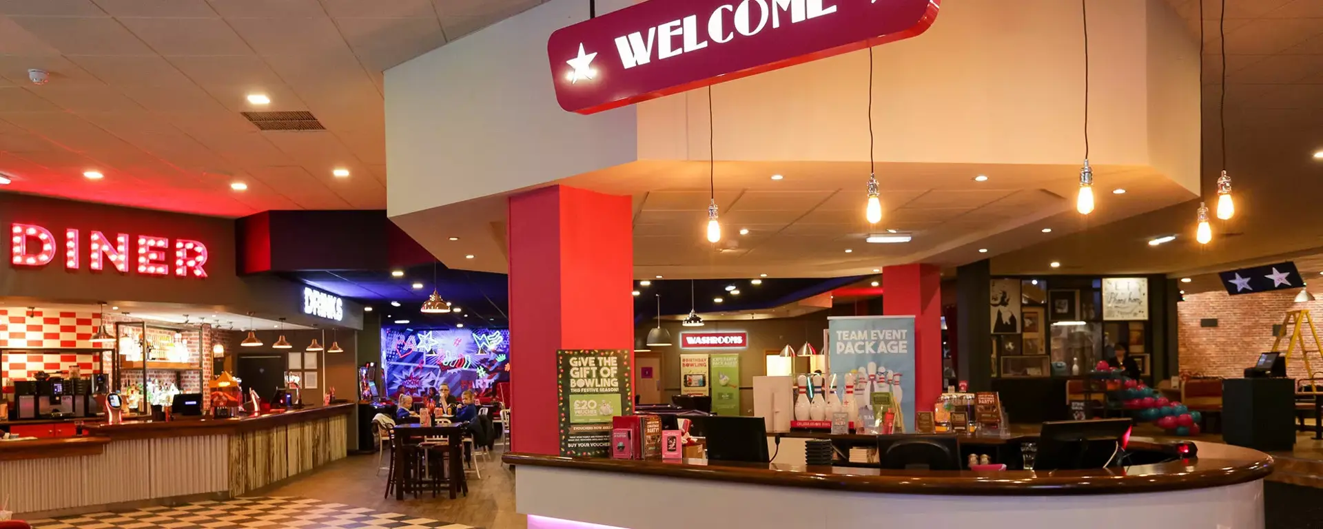 Reception area at Hollywood Bowl Dagenham