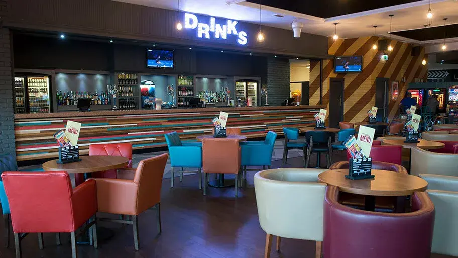 Drinks and Bar at Hollywood Bowl Leeds Exclusive Hire