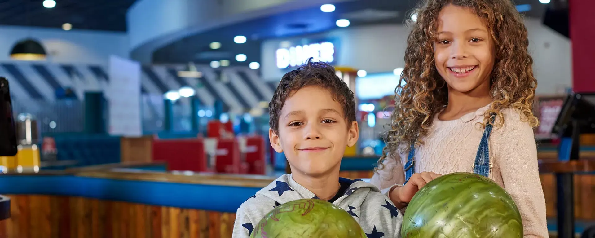 Kids bowling at Hollywood Bowl