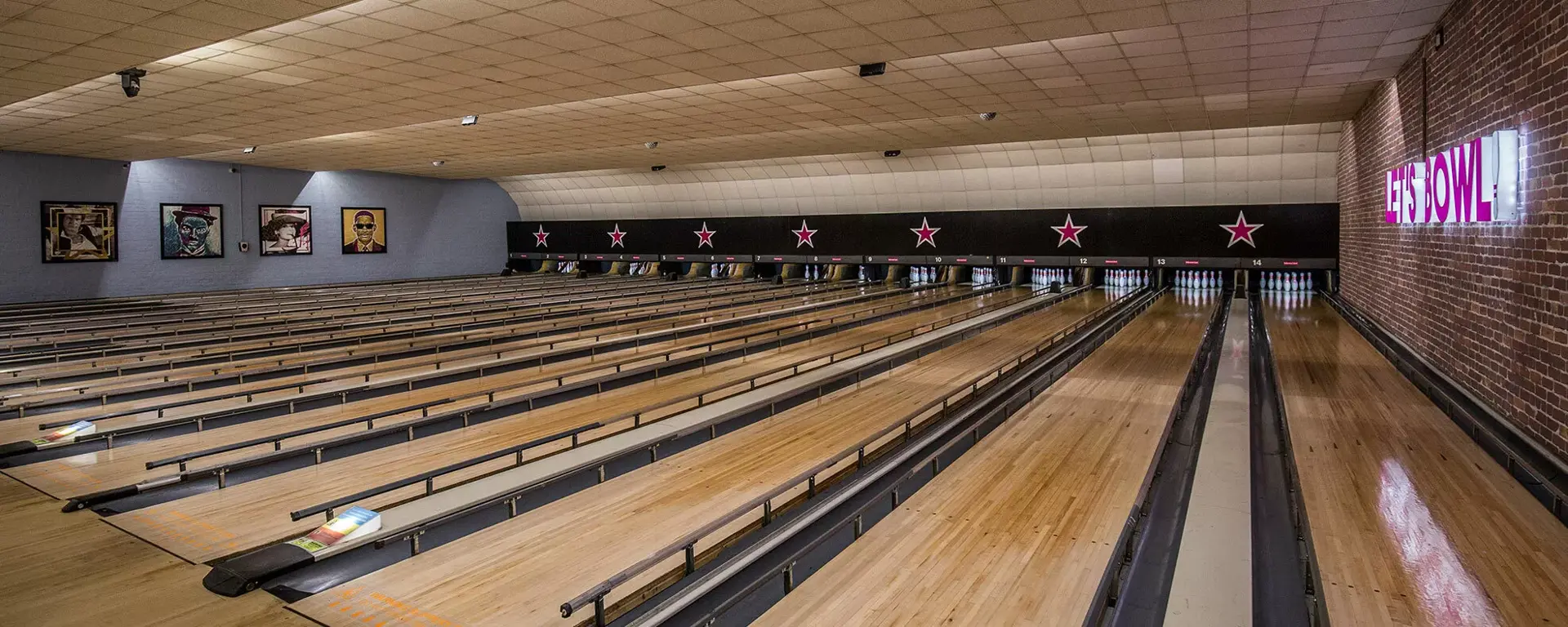 Bowling lanes at Hollywood Bowl wigan
