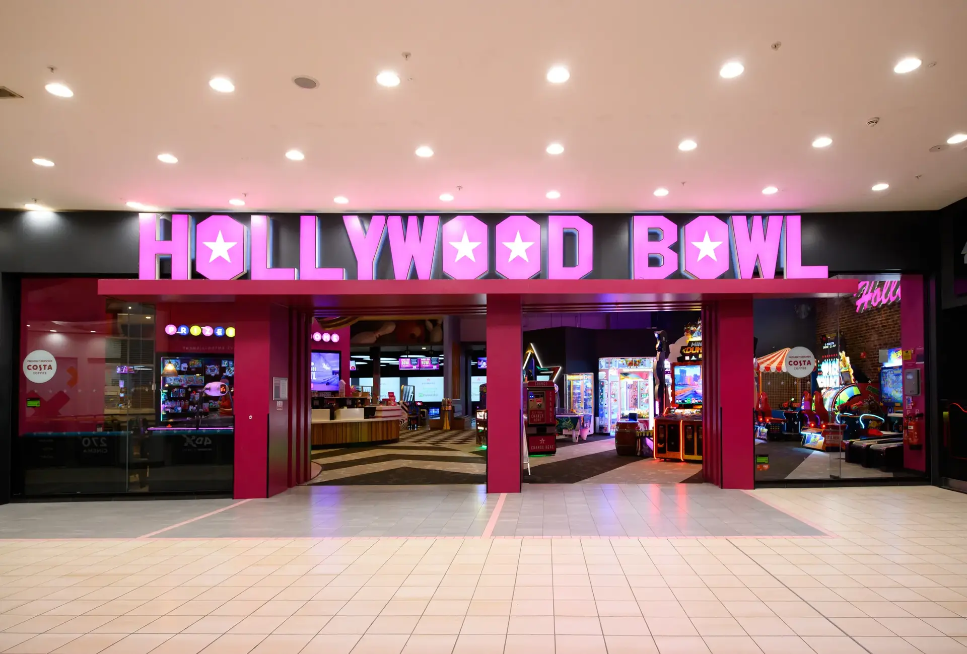 Exterior photo of Hollywood Bowl Milton Keynes