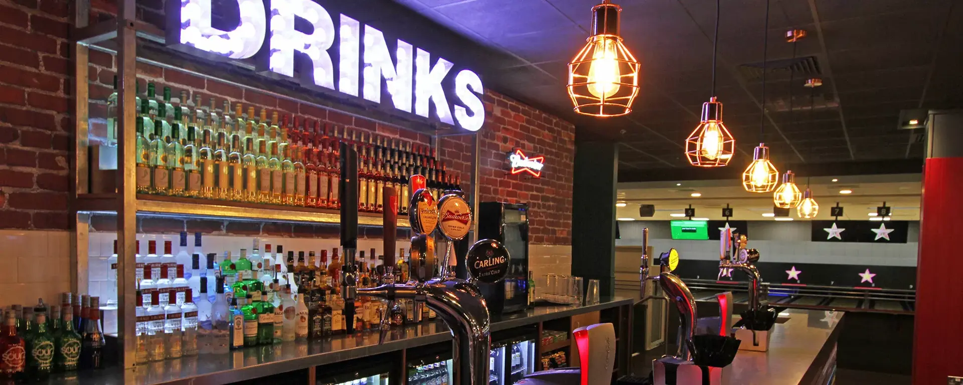 Drinks and bar area at Hollywood Bowl Poole Tower Park