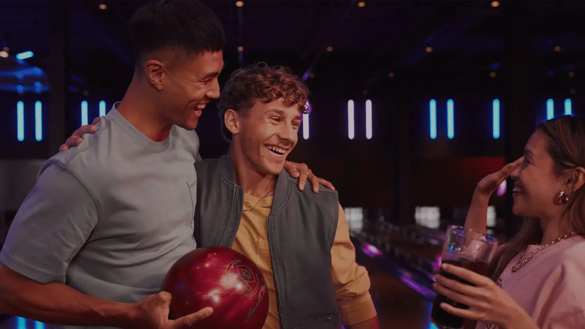 Bowling at Splitsville Woodbine