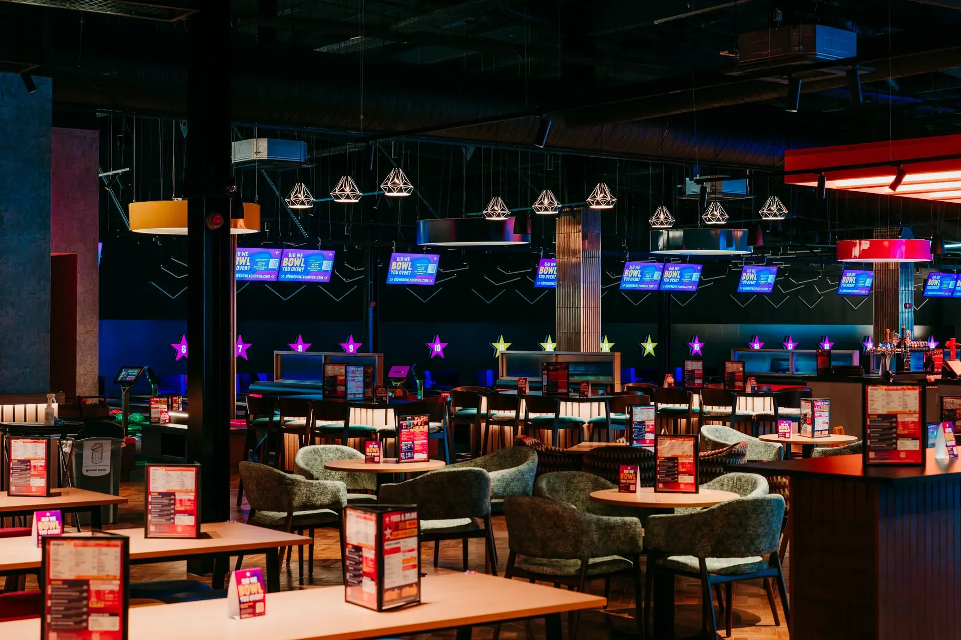 Diner at Hollywood Bowl Banbridge